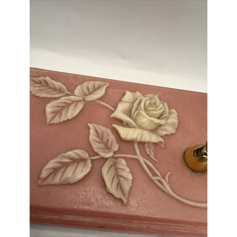 VTG‎ Hand Carved Rose Soapstone Pennholder Desk